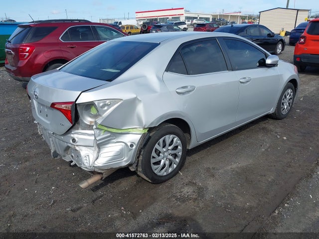 Toyota COROLLA LE 2019 5YFBURHE0KP934170 Image 4