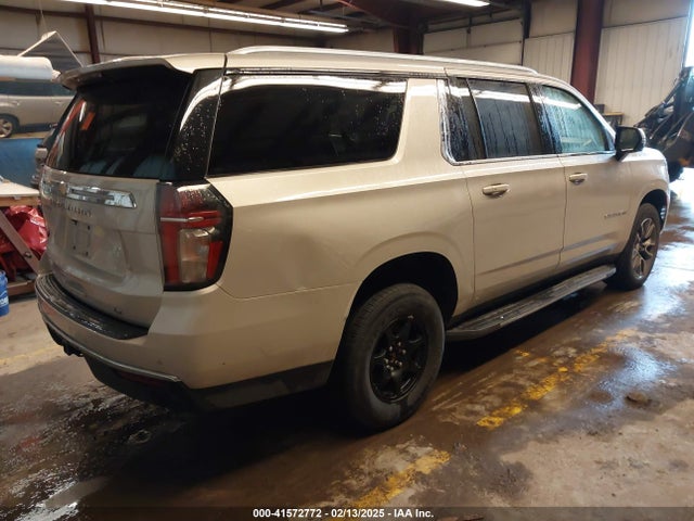 1GNSKCKD8MR136714 Chevrolet Suburban 4wd Lt