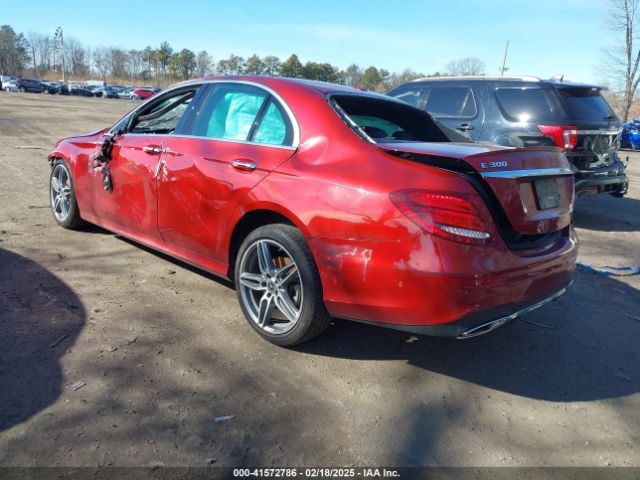 WDDZF4KB2JA446468 Mercedes-Benz E 300 4matic