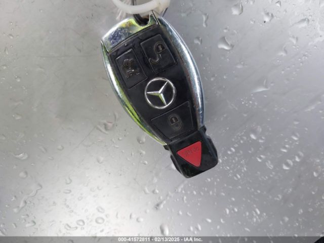 2007 MERCEDES-BENZ CLK 550 WDBTK72F57T081022 Photo 10