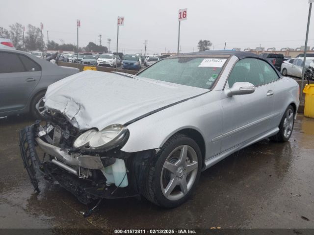 2007 MERCEDES-BENZ CLK 550 WDBTK72F57T081022 Photo 1