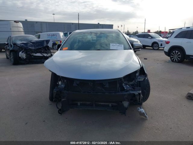 4T1BF1FK4HU455018 Toyota CAMRY LE