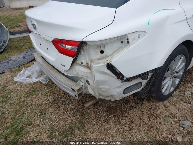 Toyota CAMRY LE 2020 4T1C11AK2LU324057 Image 18
