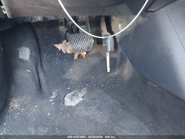 Nissan SENTRA S 2017 3N1AB7AP3HY384220 Image 11