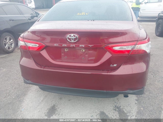 Toyota CAMRY LE 2018 4T1B11HK6JU603011 Image 16