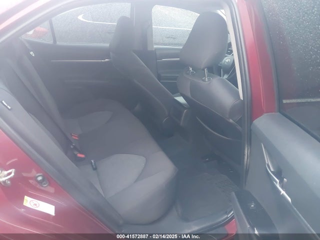 Toyota CAMRY LE 2018 4T1B11HK6JU603011 Image 8
