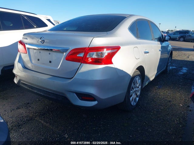 Nissan SENTRA S 2018 3N1AB7AP7JY294168 Image 4