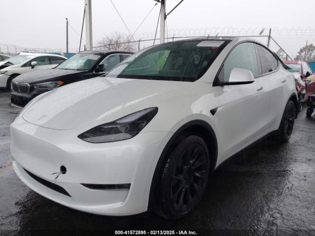 7SAYGAEE0SF266764 Tesla Model Y Long Range Dual Motor All-wheel Drive
