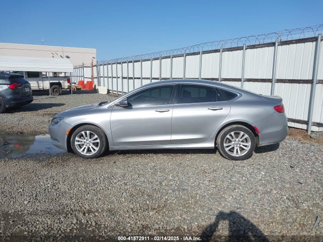 Chrysler 200 Limited 2015 1C3CCCAB5FN670987 Image 14