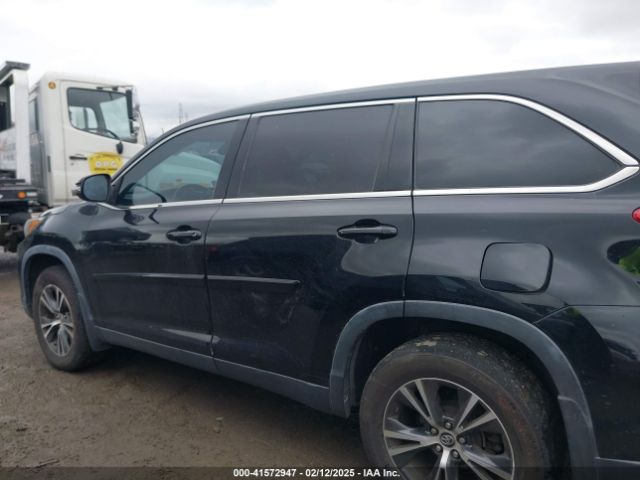 5TDZZRFH9KS356784 Toyota Highlander Le Plus