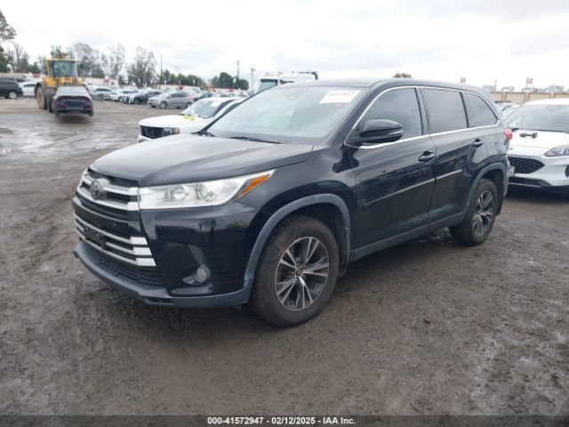 5TDZZRFH9KS356784 Toyota Highlander Le Plus