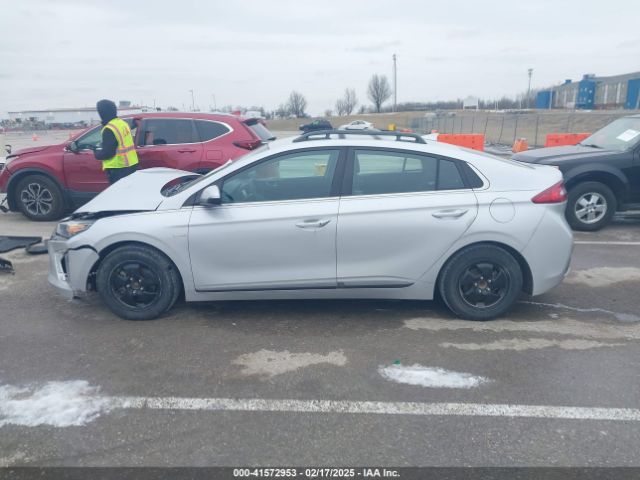 KMHC75LC7HU046162 Hyundai Ioniq Hybrid Sel