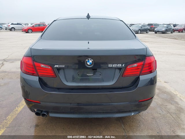 41572993 :رقم المزاد ، WBAXH5C50DDW15574 vin ، 2013 Bmw 528i Xdrive مزاد بيع