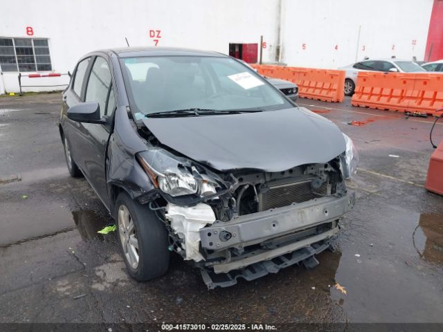 VNKKTUD38FA043393 Toyota YARIS LE