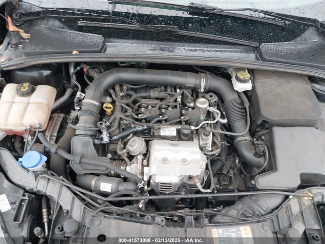 1FADP3FE2HL296009 Ford FOCUS SE