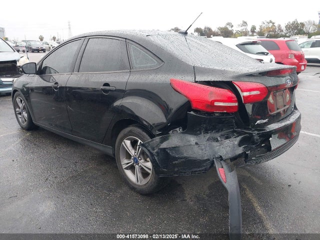 1FADP3FE2HL296009 Ford FOCUS SE