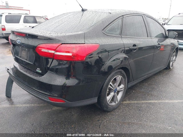 1FADP3FE2HL296009 Ford FOCUS SE
