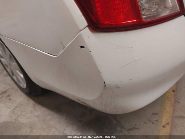 3N1CN7AP3EL821903 Nissan Versa 1.6 S+