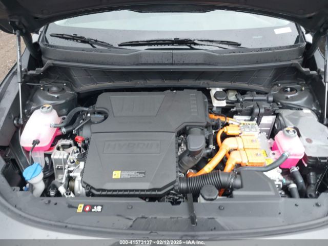 KNDCR3LE9R5172572 KIA NIRO EX