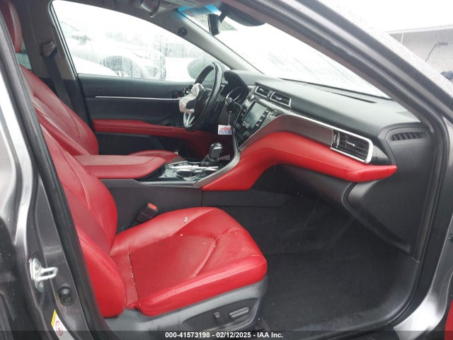 4T1B61HK4JU003332 Toyota CAMRY XSE