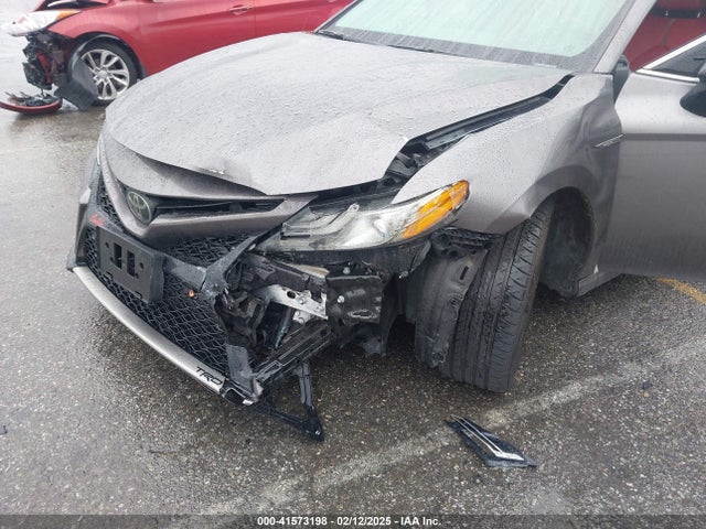 4T1B61HK4JU003332 Toyota CAMRY XSE