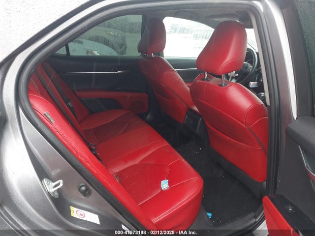 4T1B61HK4JU003332 Toyota CAMRY XSE