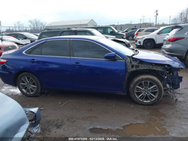 4T1BF1FK5FU929166 Toyota CAMRY SE