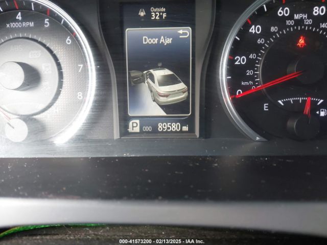 4T1BF1FK5FU929166 Toyota CAMRY SE
