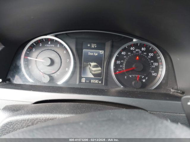 4T1BF1FK5FU929166 Toyota CAMRY SE