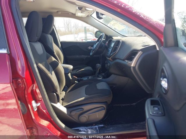 1C4PJMCS1EW151756 Jeep Cherokee Latitude