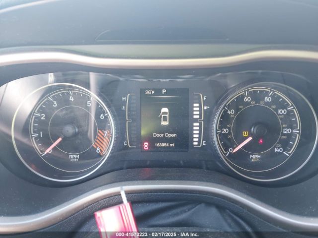 1C4PJMCS1EW151756 Jeep Cherokee Latitude