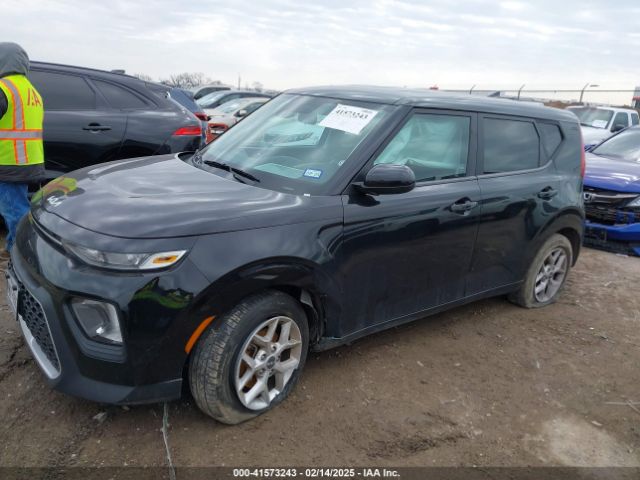 KNDJ23AU1N7162963 KIA SOUL LX