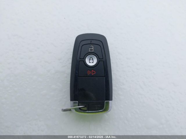 3FTTW8E35PRB03826 Ford Maverick Lariat