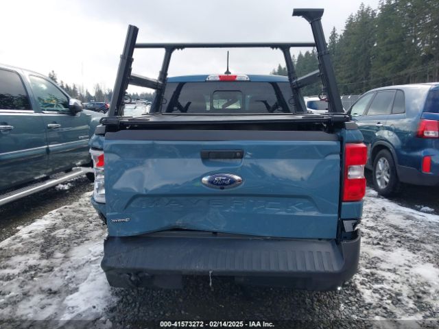 3FTTW8E35PRB03826 Ford Maverick Lariat