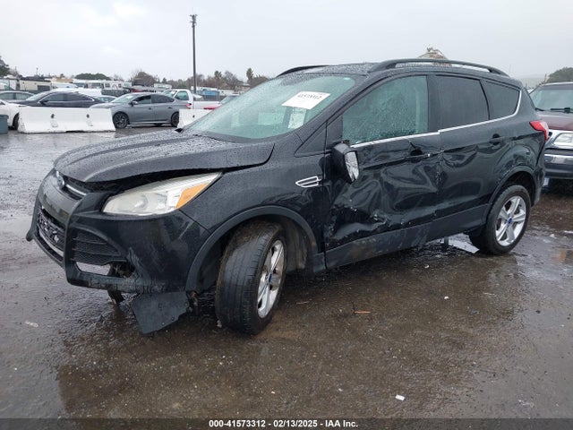 1FMCU9GX0GUA37606 Ford ESCAPE SE