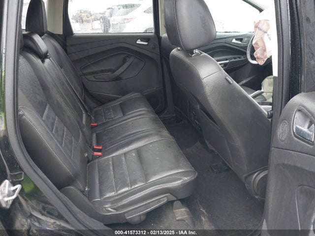 1FMCU9GX0GUA37606 Ford ESCAPE SE