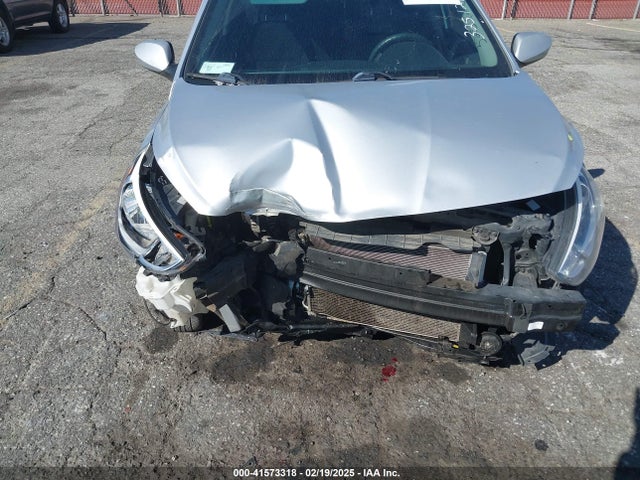 Hyundai ACCENT SE 2017 KMHCT5AE0HU325128 Image 6