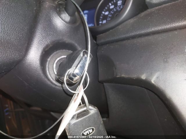 KNDPM3AC2M7895128 KIA Sportage Lx