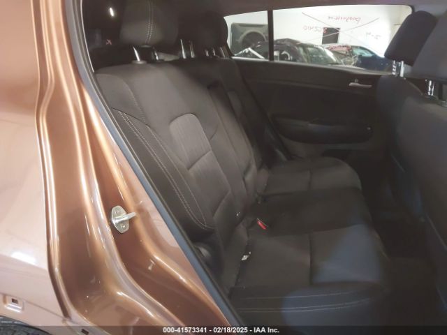 KNDPM3AC2M7895128 KIA Sportage Lx