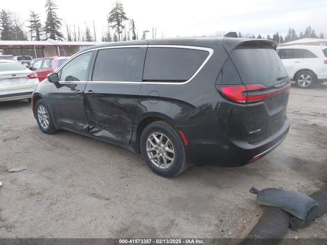 Chrysler Pacifica Touring L 2023 2C4RC1BG1PR624890 Image 3