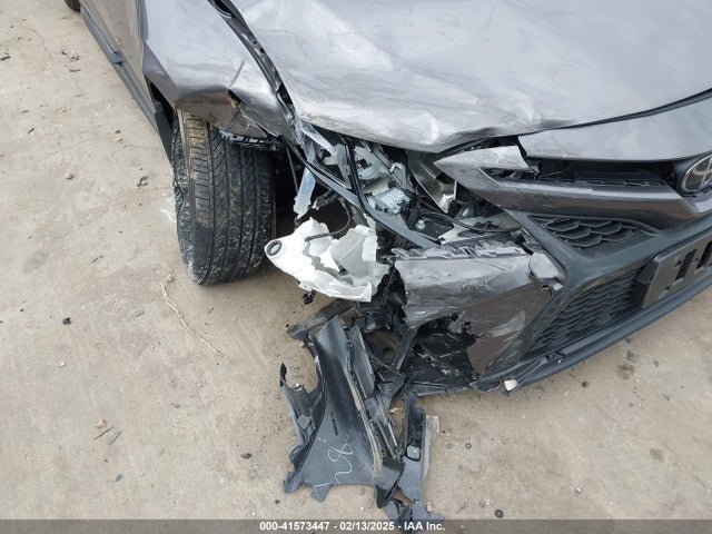 4T1G11AK4RU257245 Toyota CAMRY SE