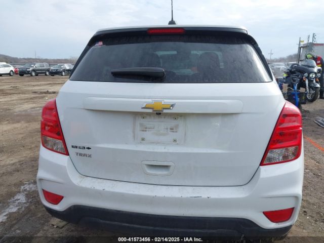 KL7CJKSM6NB527961 Chevrolet Trax Fwd Ls