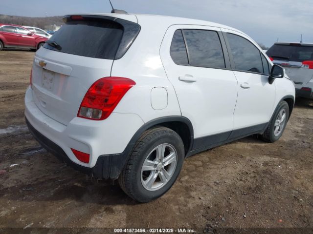 KL7CJKSM6NB527961 Chevrolet Trax Fwd Ls