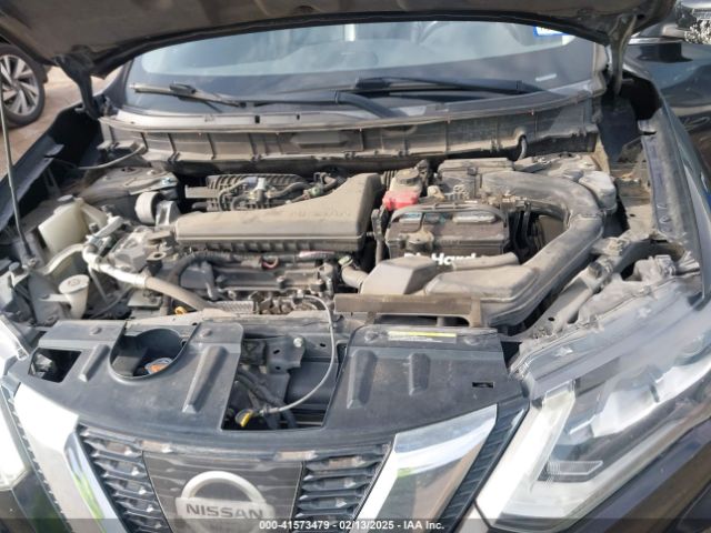 5N1AT2MT2HC884203 Nissan Rogue Sl