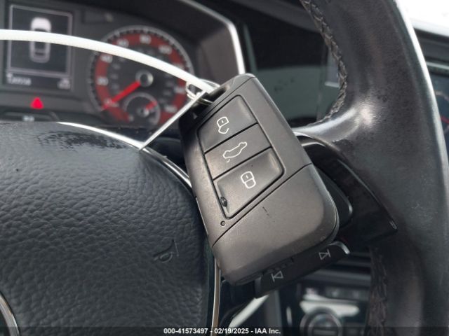 3VWC57BU9KM009283 Volkswagen Jetta 1.4t R-line/1.4t S/1.4t Se