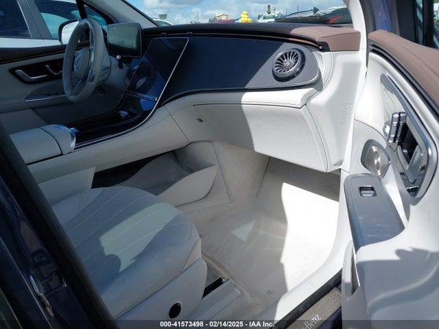 2023 MERCEDES-BENZ EQE 350 SUV 4JGGM1CB9PA034878 Photo 4