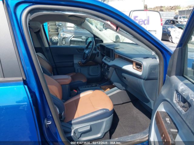 3FTTW8M37RRA64421 Ford Maverick Lariat