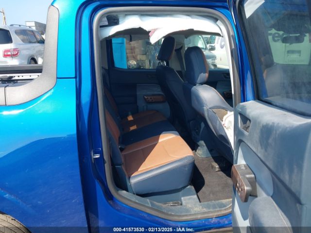 3FTTW8M37RRA64421 Ford Maverick Lariat