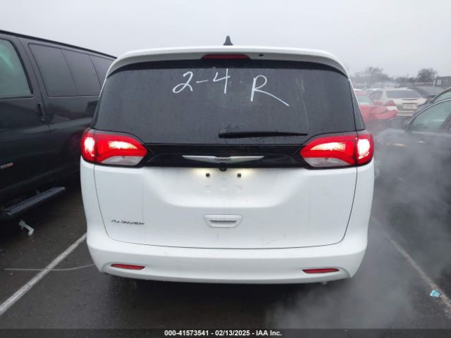 2C4RC1CG2RR176905 Chrysler Voyager Lx