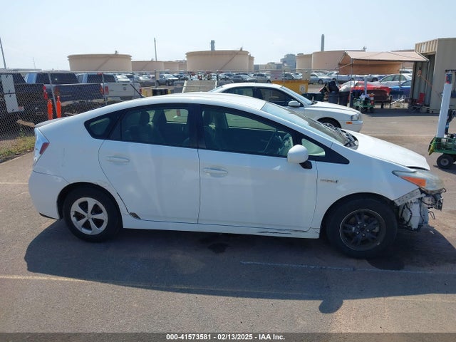 Toyota Prius Five/four/three/two 2014 JTDKN3DU2E1813298 Image 14